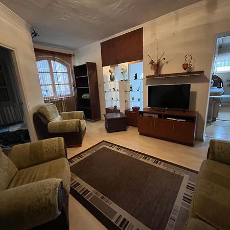 Tocc Apartman Gyál エクステリア 写真