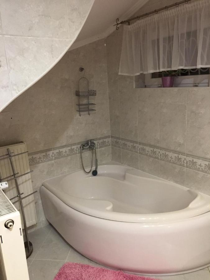 Tocc Apartman Gyál エクステリア 写真