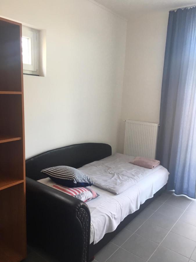 Tocc Apartman Gyál エクステリア 写真