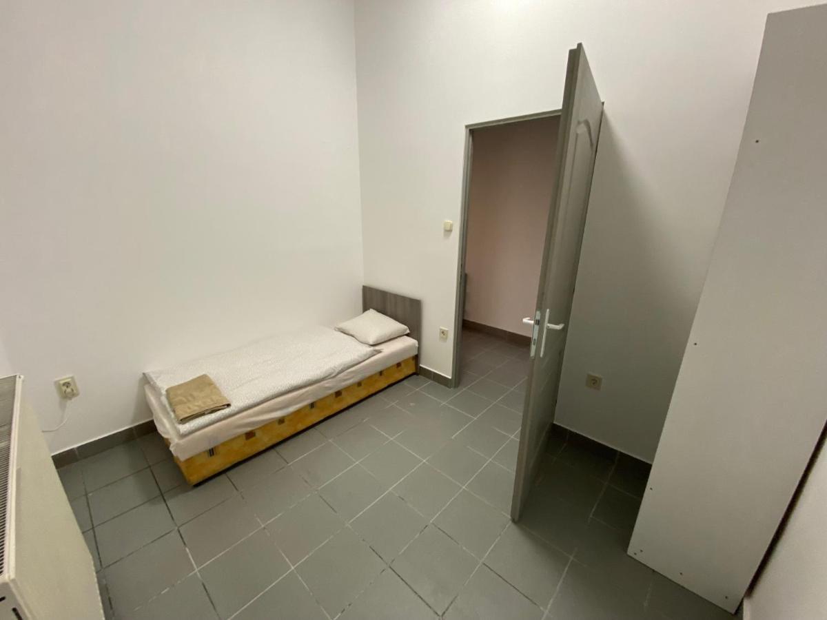 Tocc Apartman Gyál エクステリア 写真