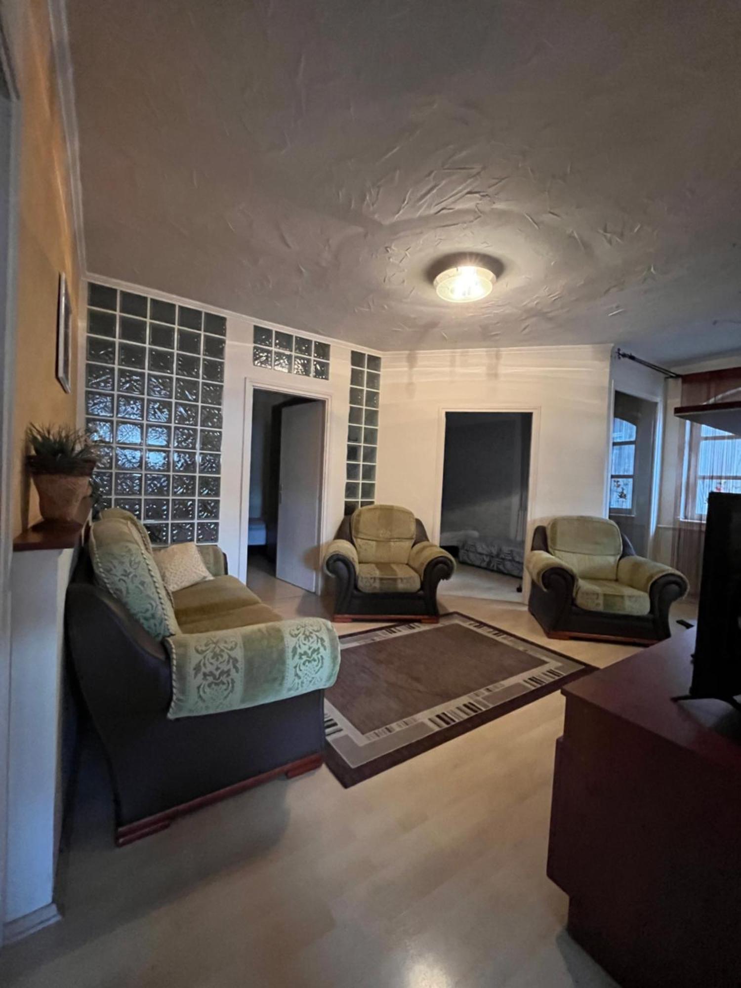 Tocc Apartman Gyál エクステリア 写真