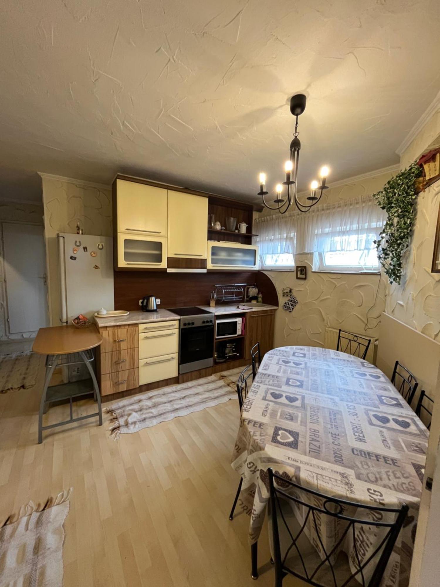 Tocc Apartman Gyál エクステリア 写真